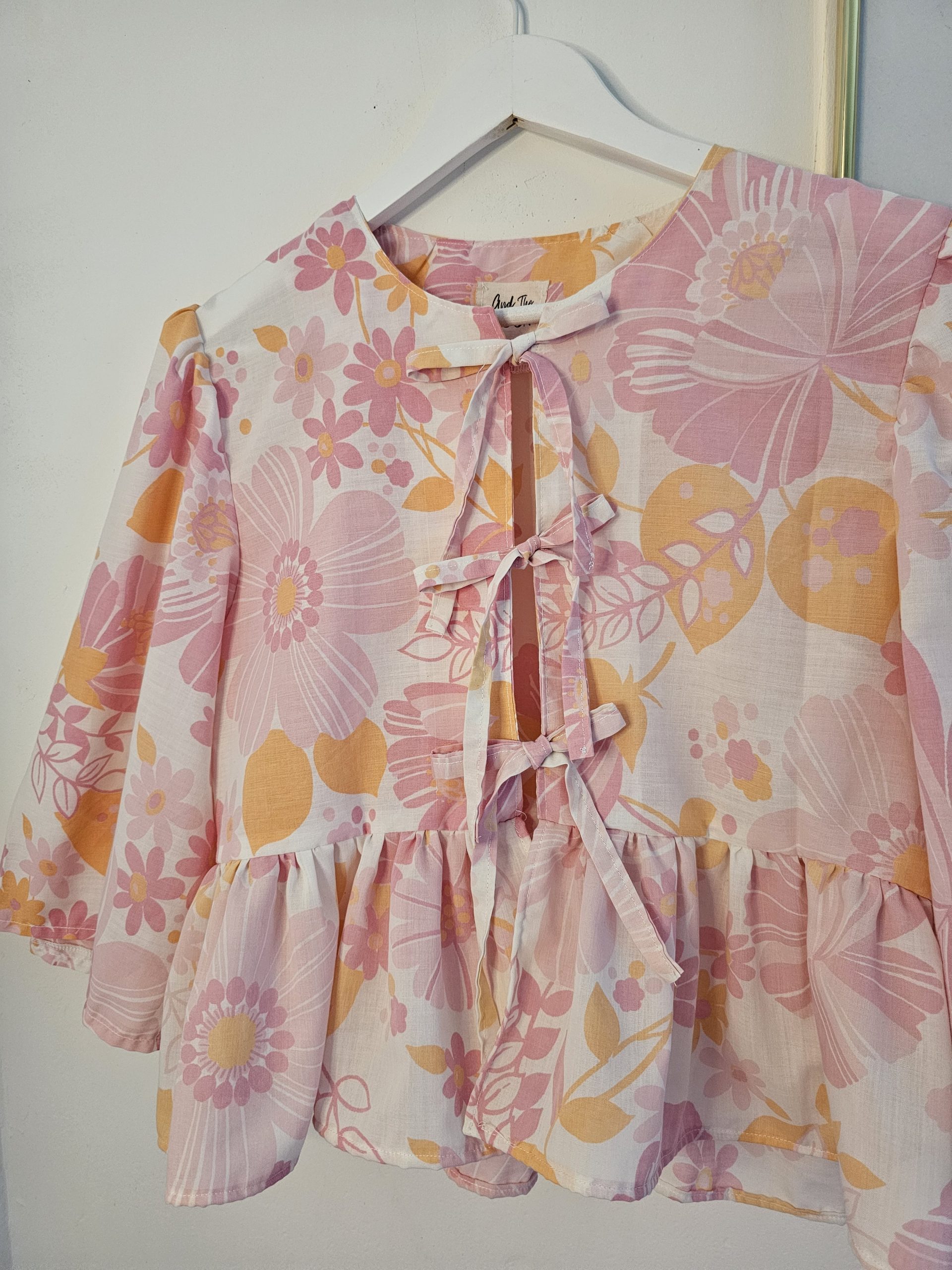 Blouse à nouer avec basques- Imprimé fleurs XXL – Image 4
